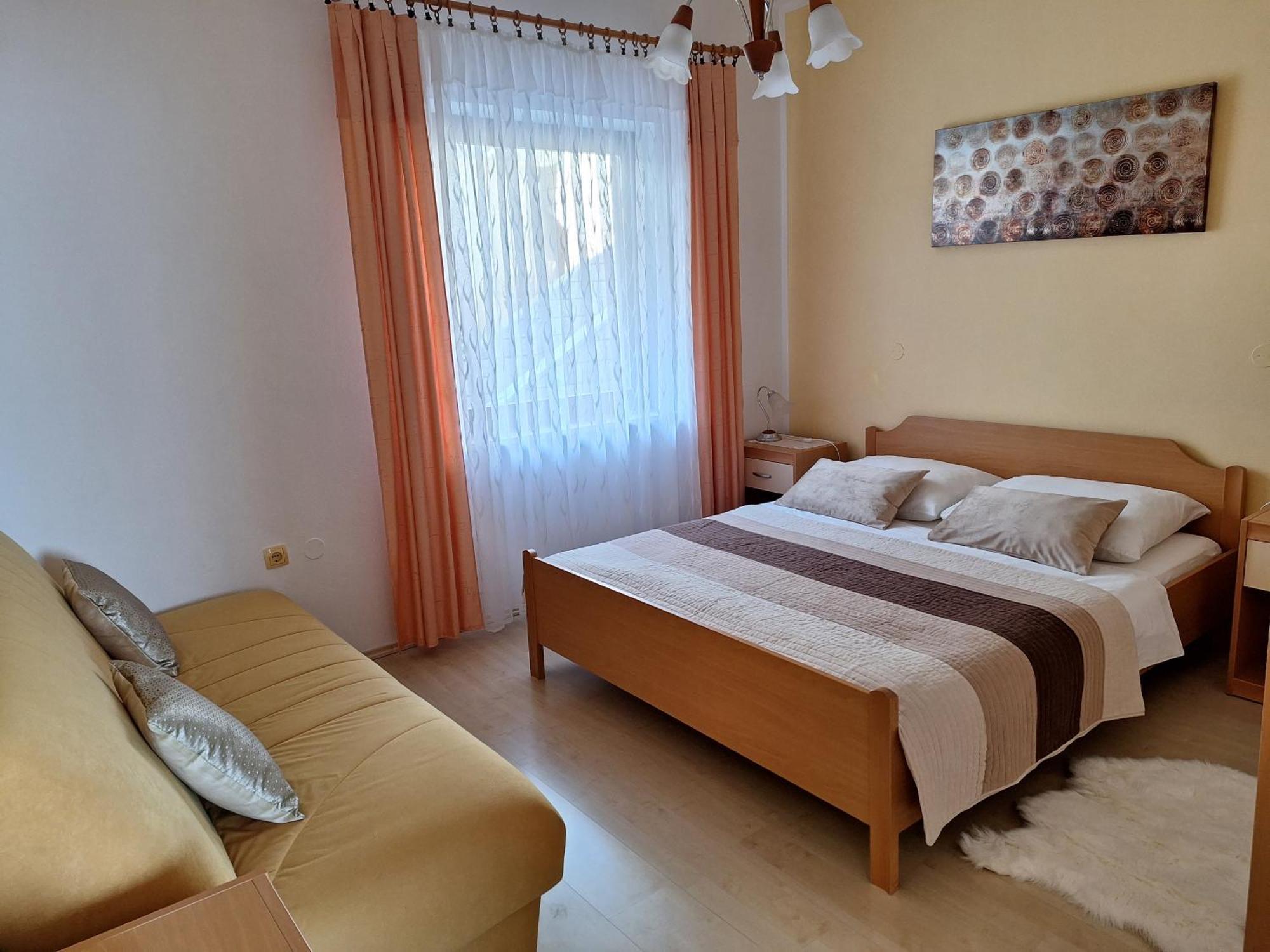 Villa Suzy-Apartments Suzana Ловран Екстер'єр фото